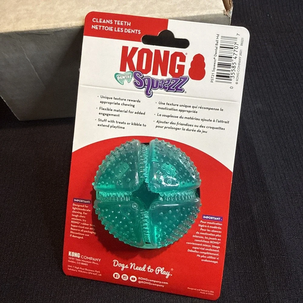 KONG Dental Squeezz Ball MEDIUM Treat Stuffable Teeth Cleaning Dog Chew Toy 2.5